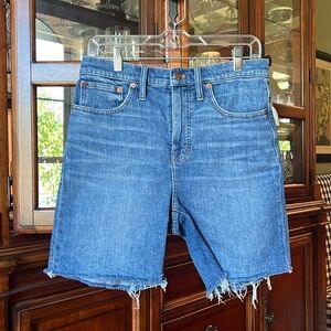 Madewell denim shorts size 28